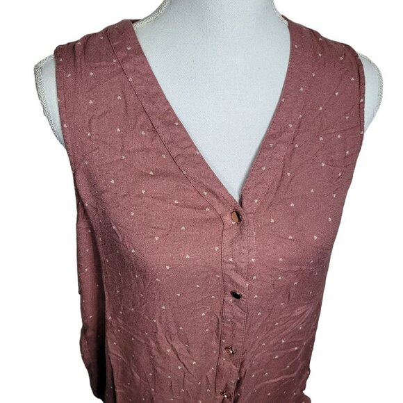 Maurices Sleeveless Button Shirt Hearts Pink Womens Medium - Picture 6 of 9